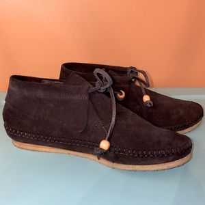 Clarks Original Black Leather Moccasin Boot